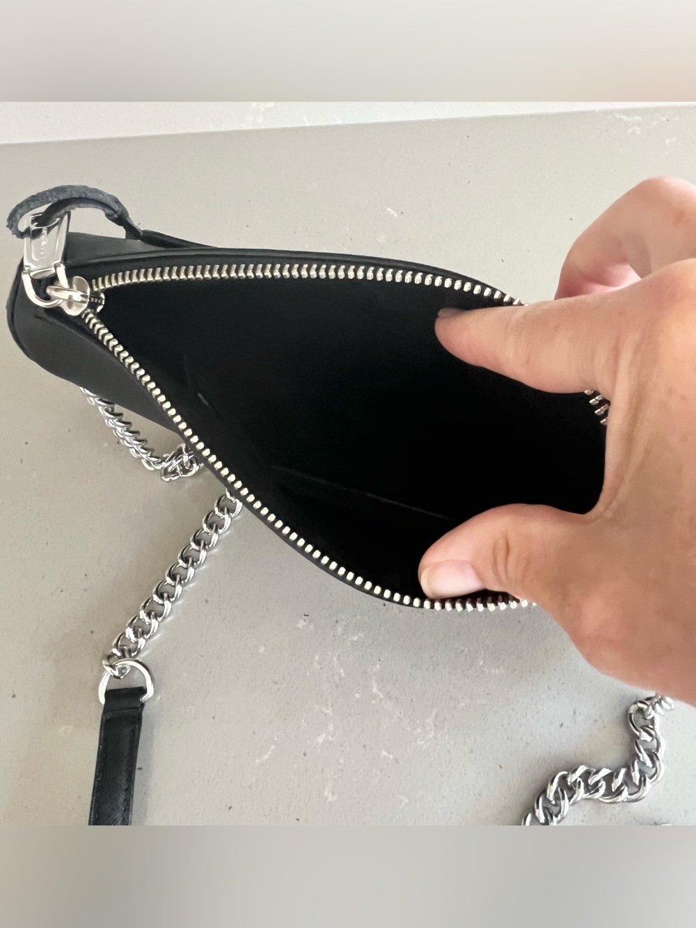 Rebecca Minkoff Avery Black Saffiano Leather Crossbody Bag Silver Hardware Chain - Picture 7 of 11
